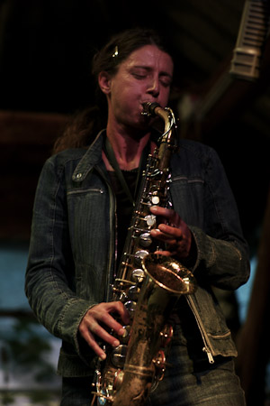L1052387