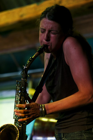 L1052481